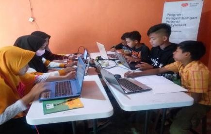 Sekolah Untuk Pelatihan Komputer Online