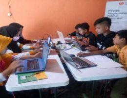 Sekolah Untuk Pelatihan Komputer Online